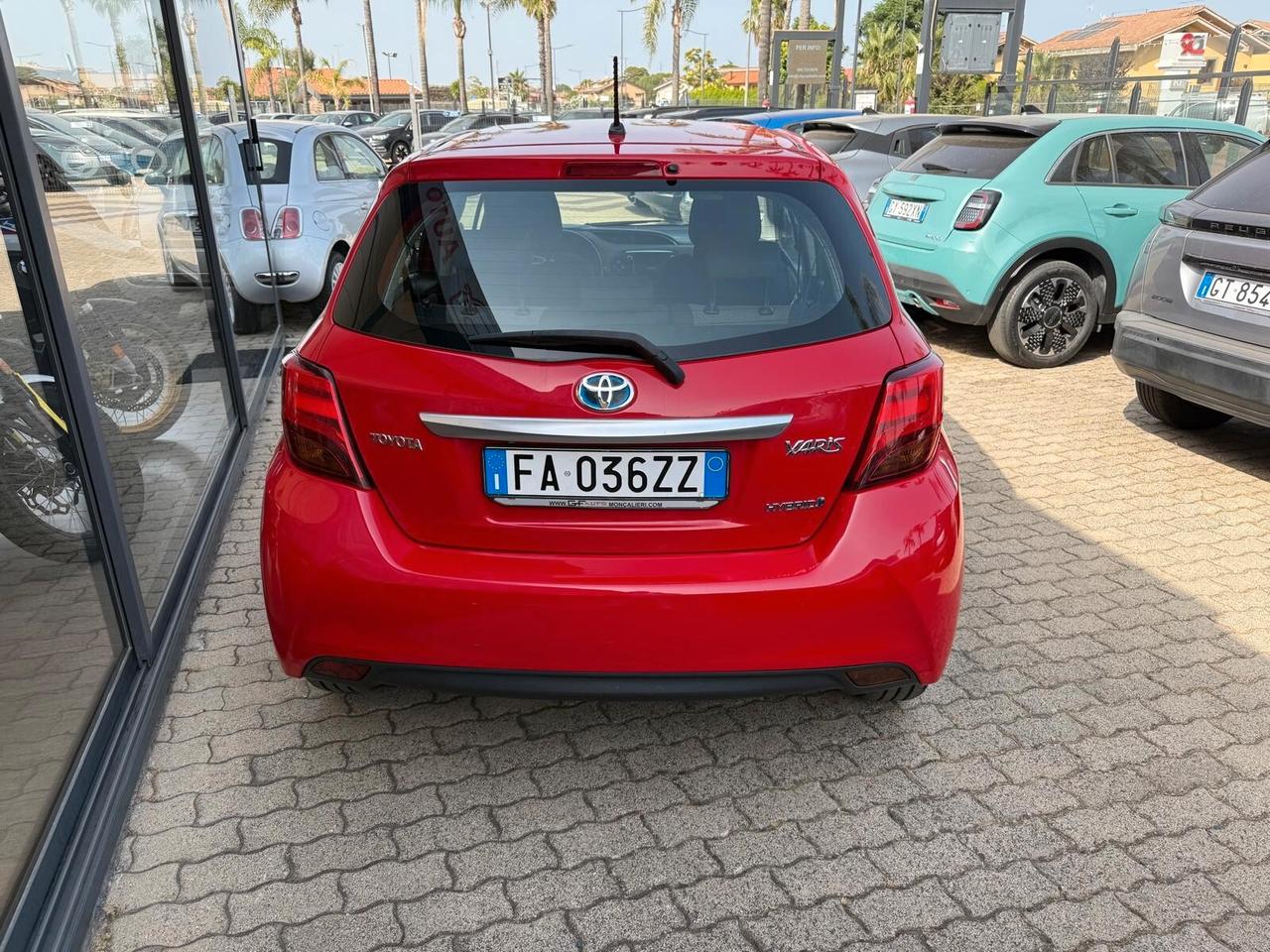Toyota Yaris 1.5 Hybrid 5 porte Active