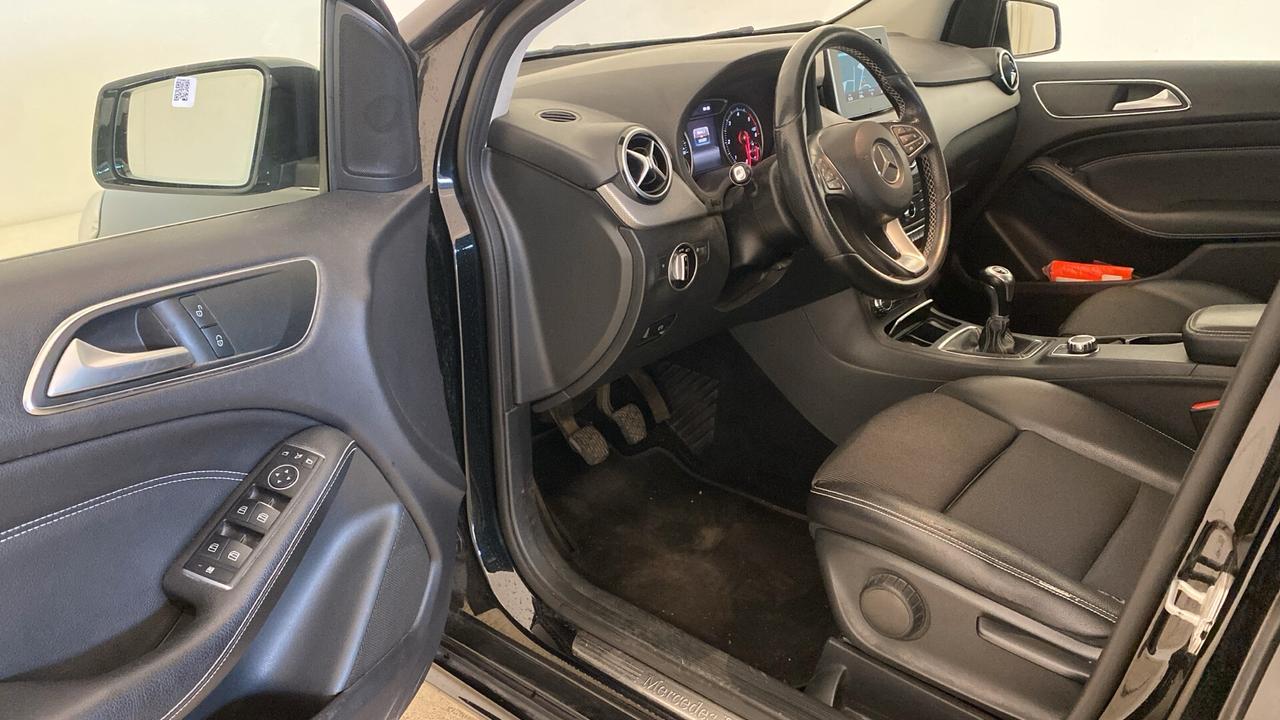 Mercedes-benz B 200 B 200 d Sport