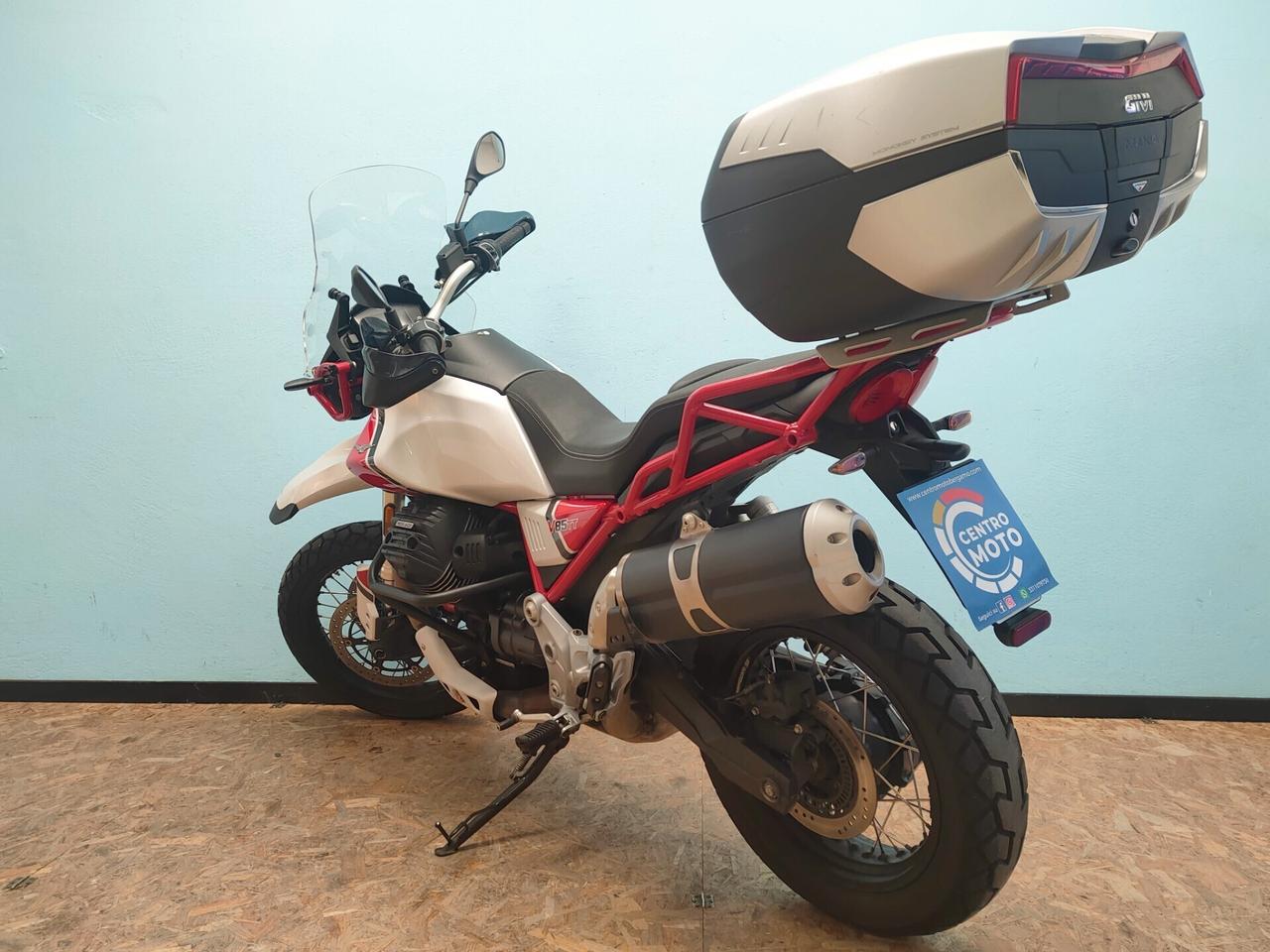 Moto Guzzi V85 TT Garantita e Finanziabile