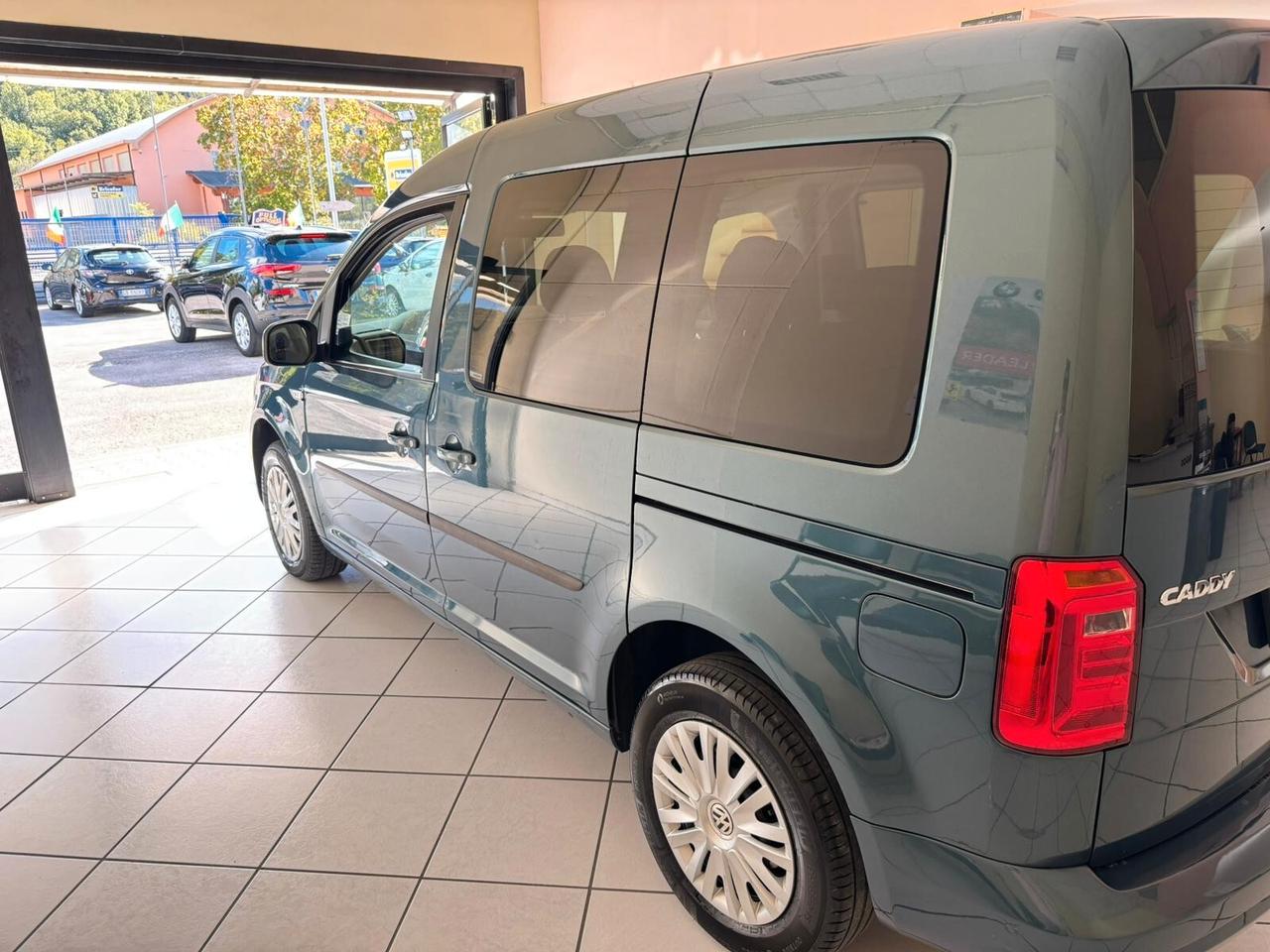 Volkswagen Caddy 2.0 TDI 102 CV Highline Maxi