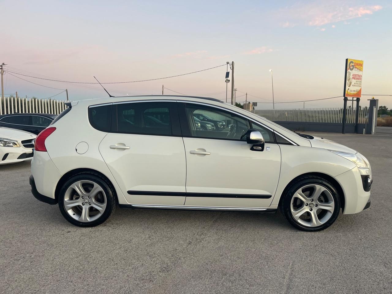 PEUGEOT 3008 HYBRID 4WD 2.0 HDI 163CV FULL TETTO
