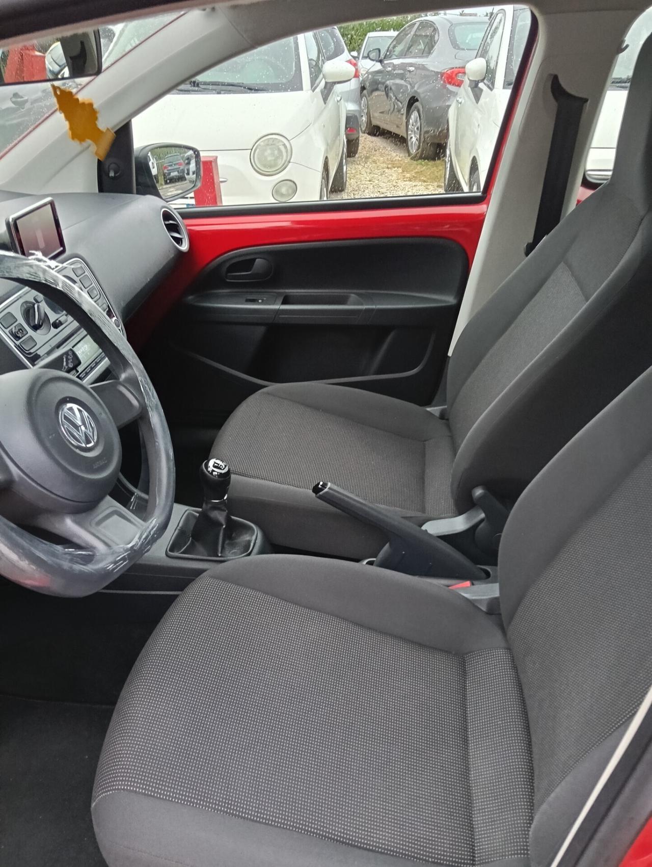 Volkswagen up! 1.0 75 CV 5p. move