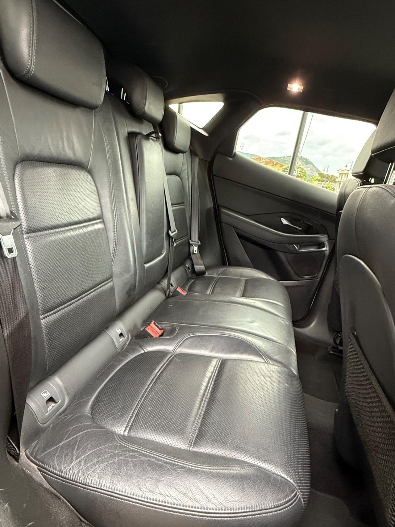 Jaguar E-Pace 2.0D 180 CV AWD aut. S