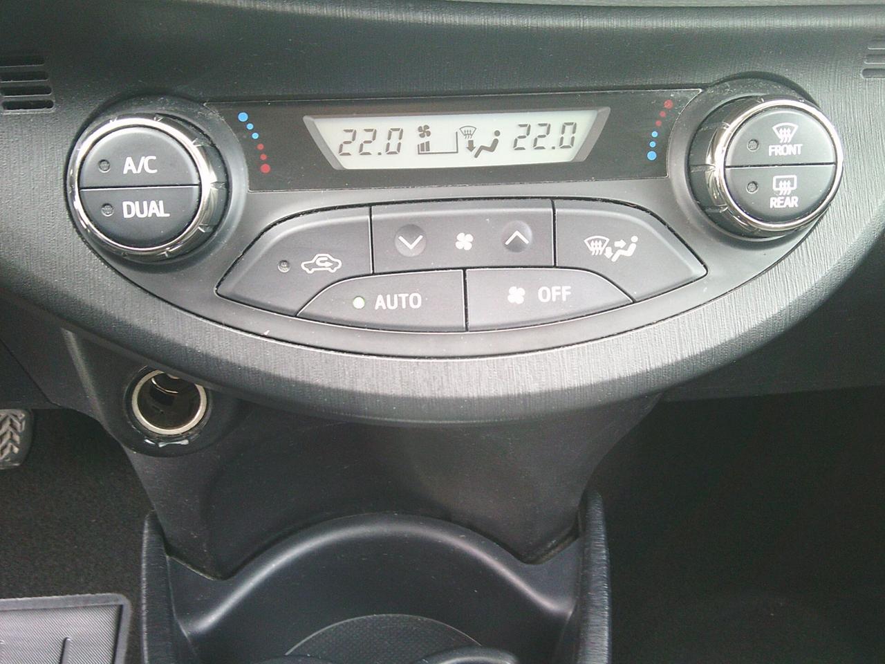 Toyota Yaris 1.5 Hybrid 5 porte Lounge