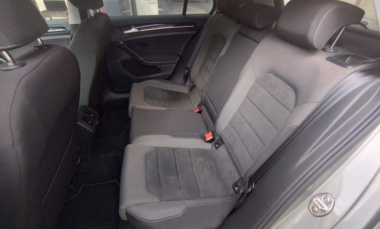 Volkswagen Golf 1.6 TDI 115 CV DSG 5p. Highline BlueMotion Technology