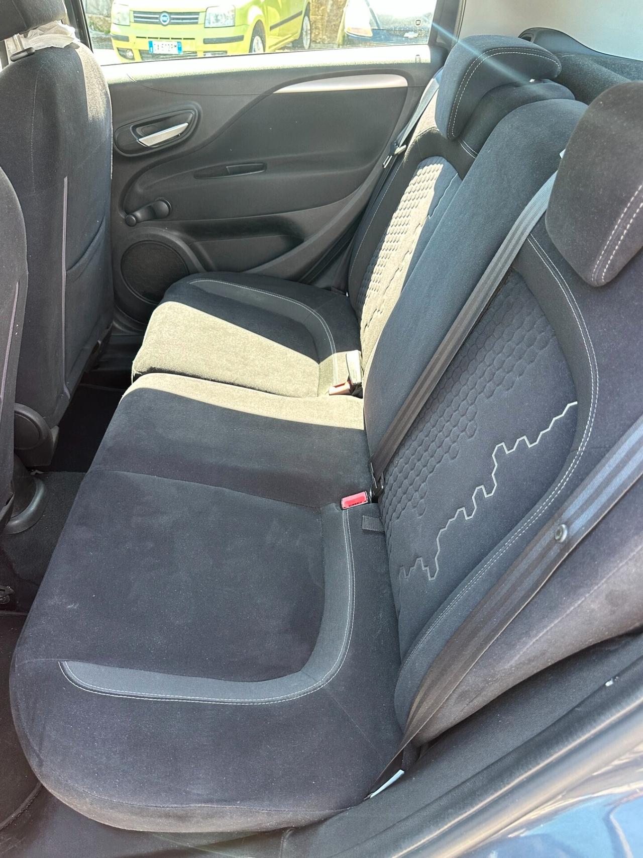 Fiat Punto 1.4 8V 3 porte Natural Power Street