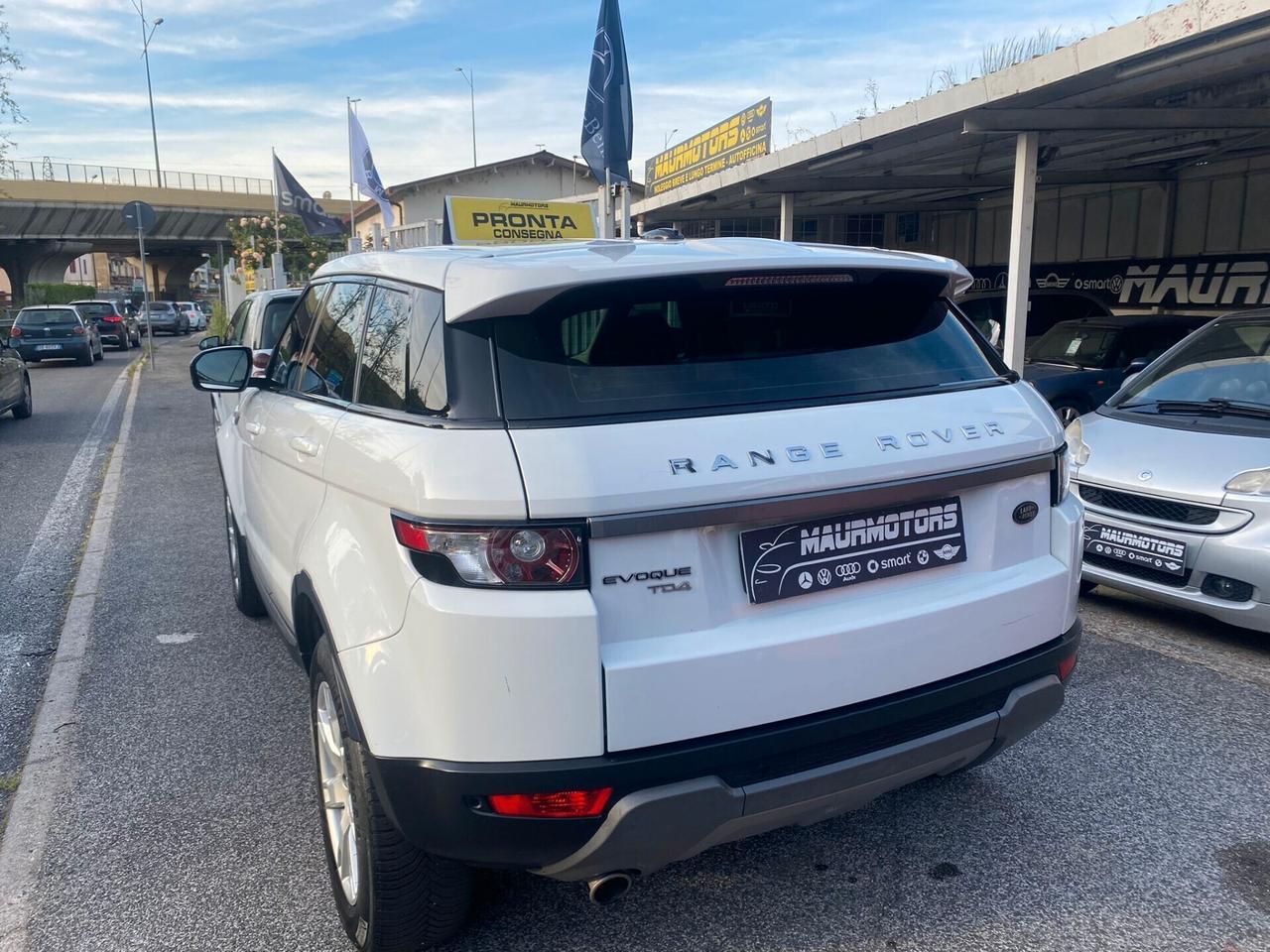 RANGE ROVER EVOQUE 2.2 TD4 5P. PURE - EURO 16.500,00