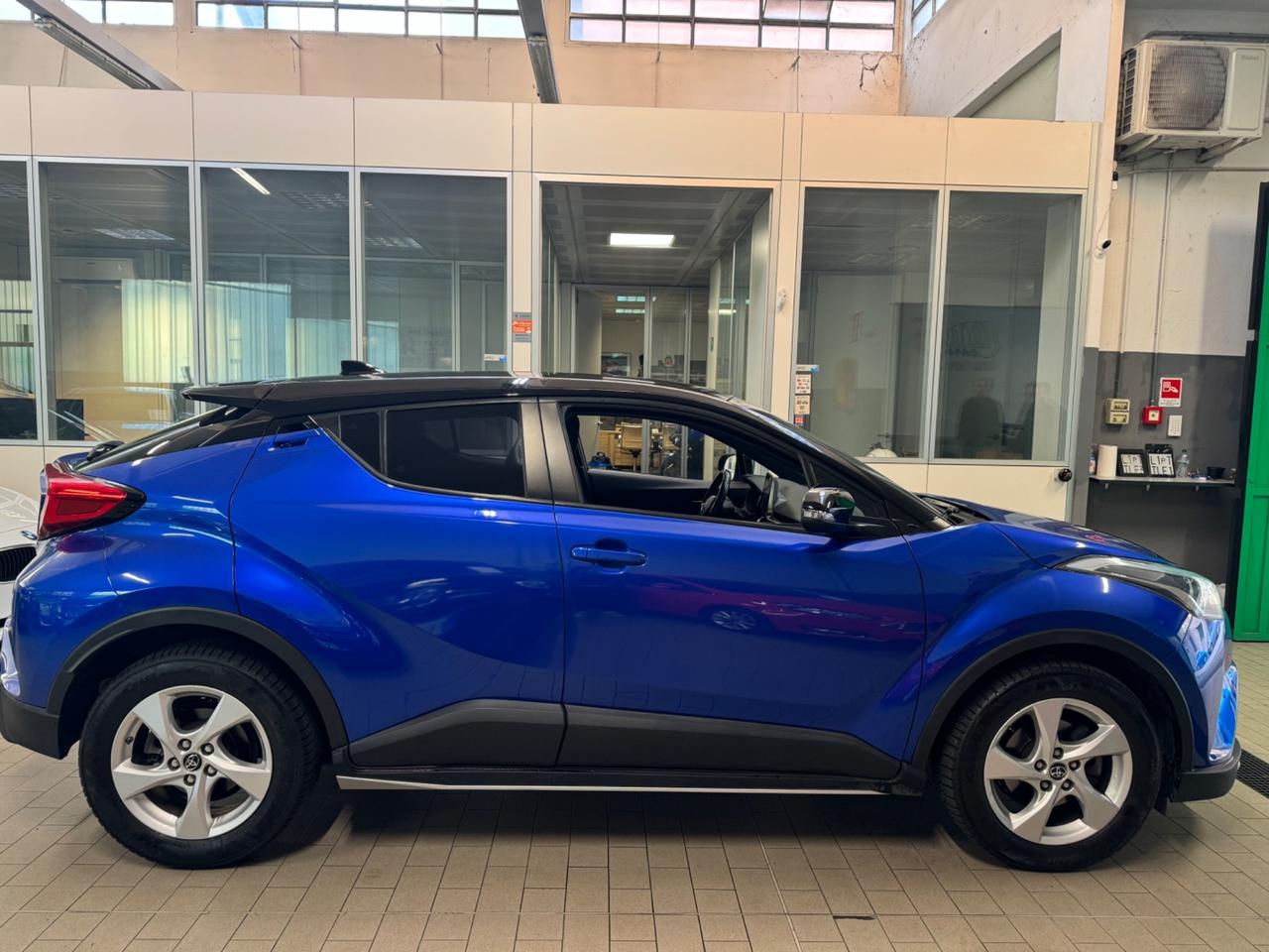 Toyota C-HR 1.2 Turbo Style Benzina garanzia 12 mezi