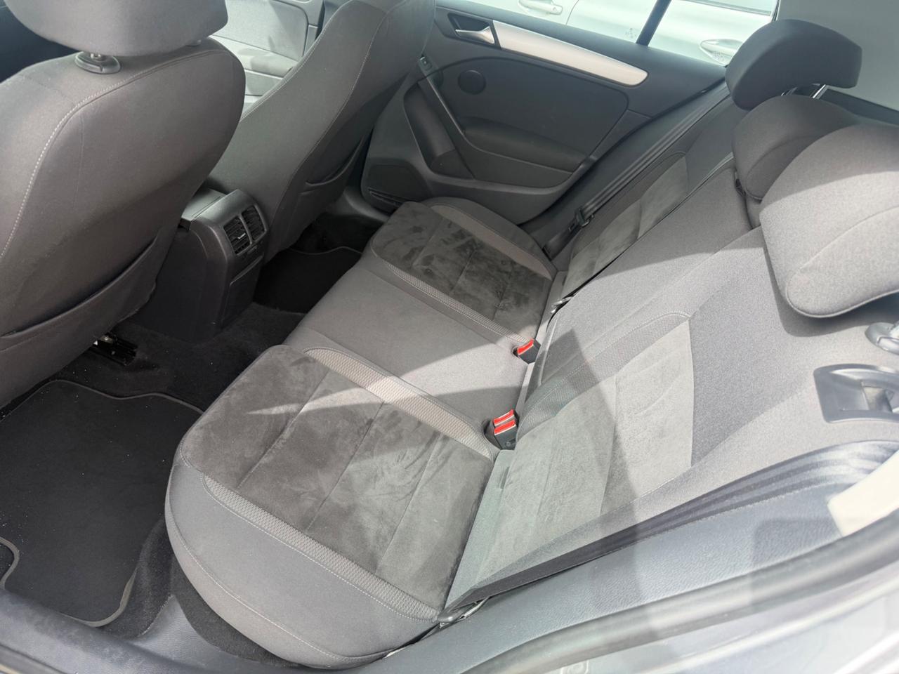 Volkswagen Golf 1.6 TDI DPF 5p. Highline