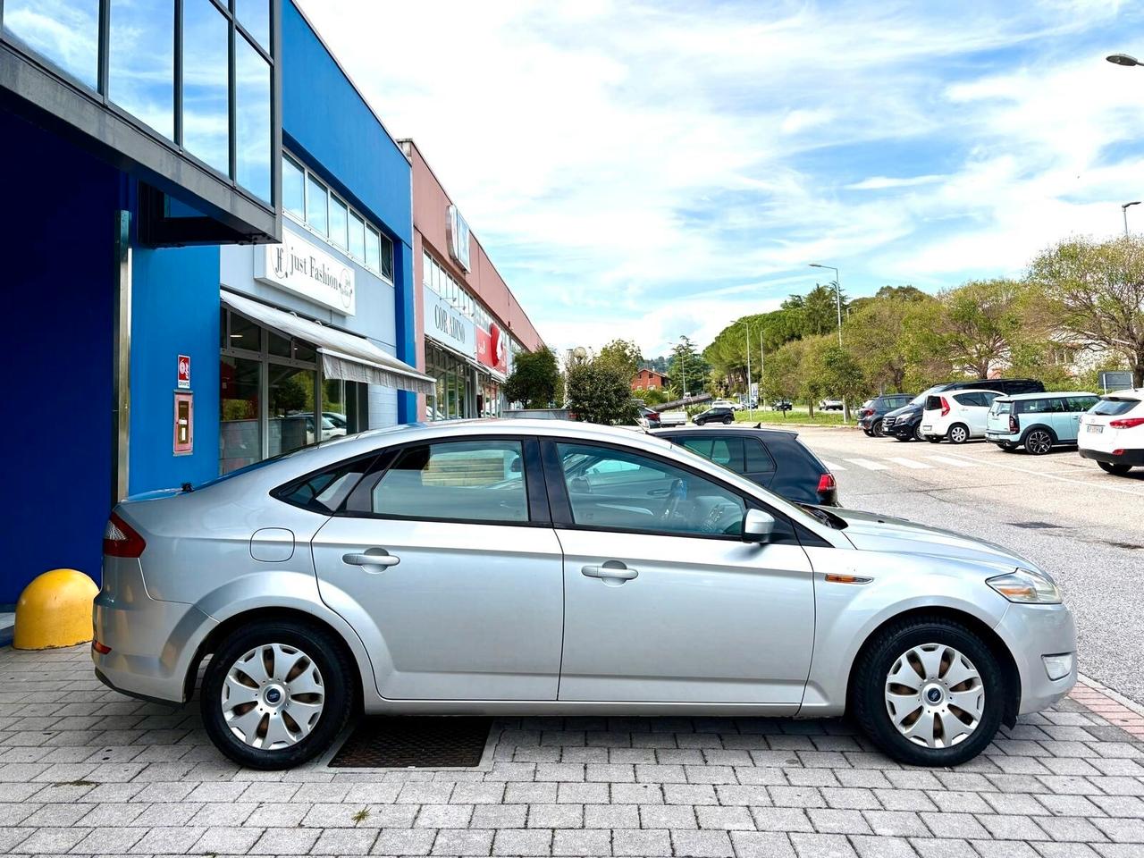 Ford Mondeo 2.0 TDCi 140 CV 5 porte Titanium DPF