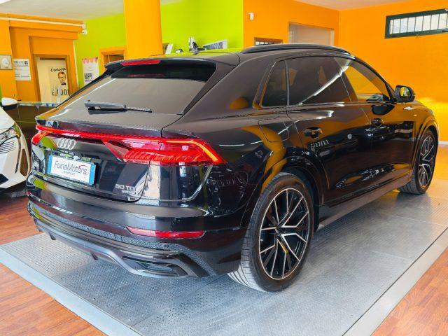 AUDI Q8 50 TDI 286 CV quattro tiptronic Sport Pack S-Line