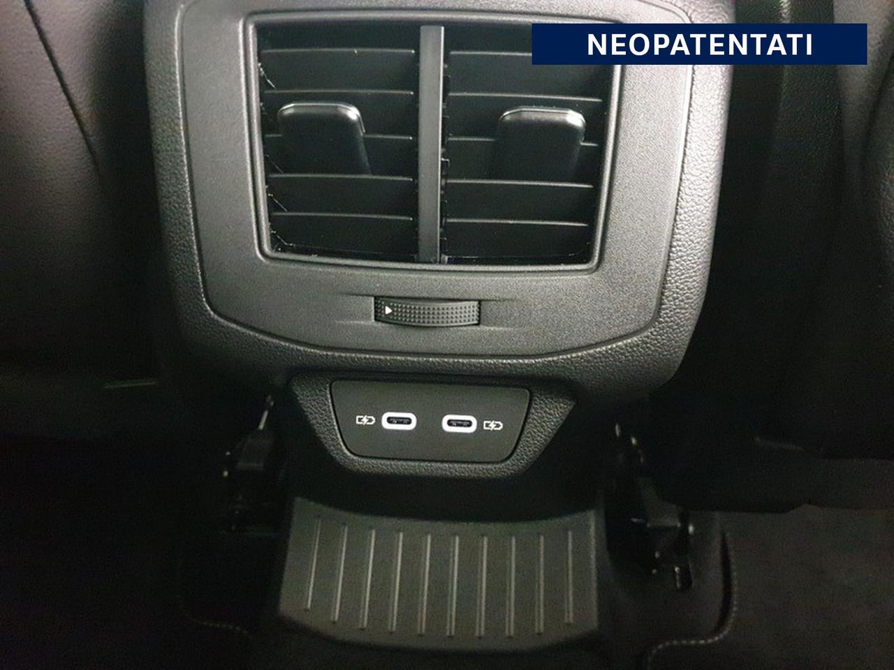 Volkswagen T-Roc 1.0 tsi r-line plus 115cv
