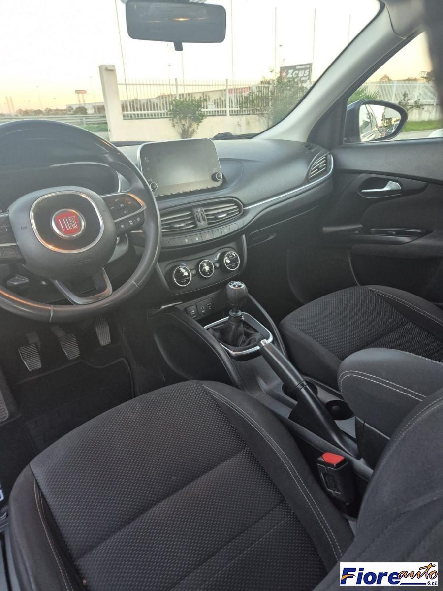 FIAT - Tipo - 1.6 Mjt S&S 5p. Lounge