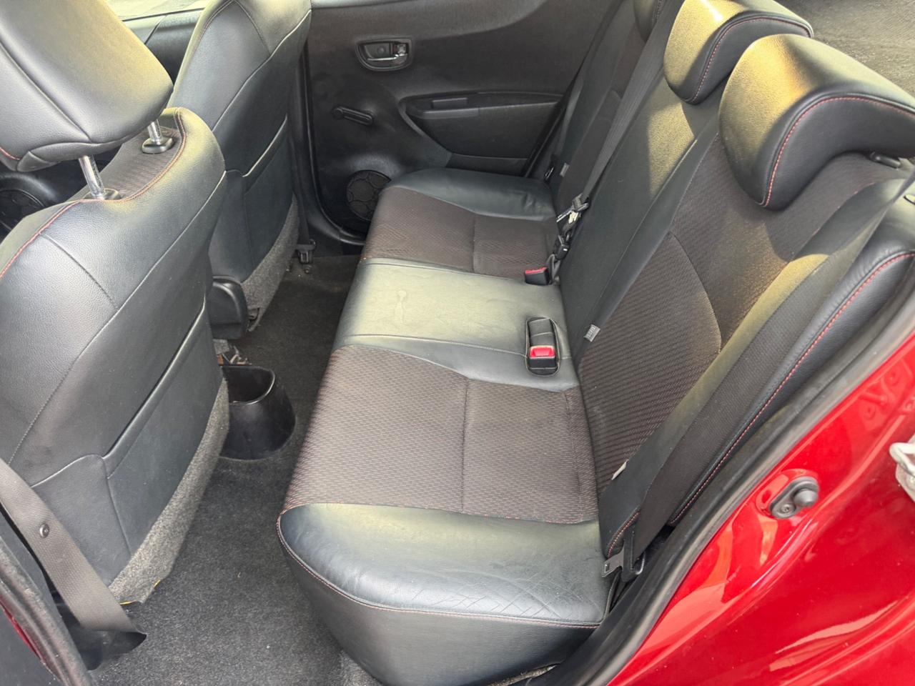 Toyota Yaris 1.3 5 porte Style