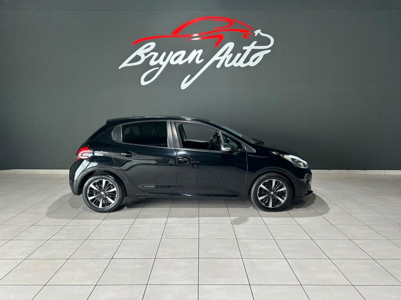 Peugeot 208 1.5 BlueHDi S&S 5 porte Signature