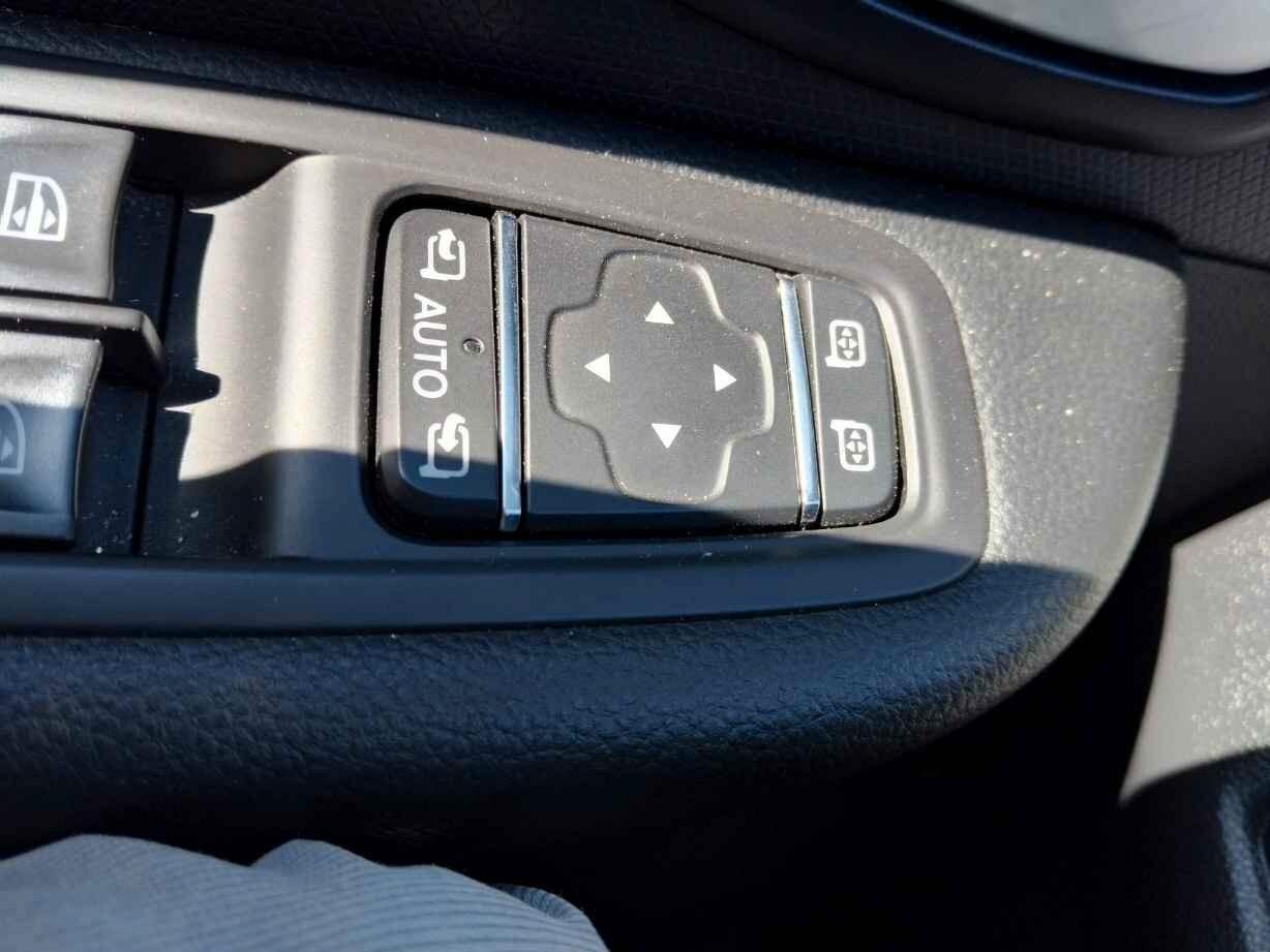 Renault Clio TCe 12V 75 CV 5 porte Duel2