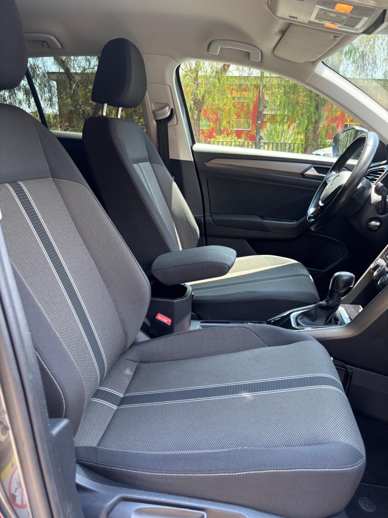 Volkswagen T-Roc 2.0 TDI 150 CV automatico 2021