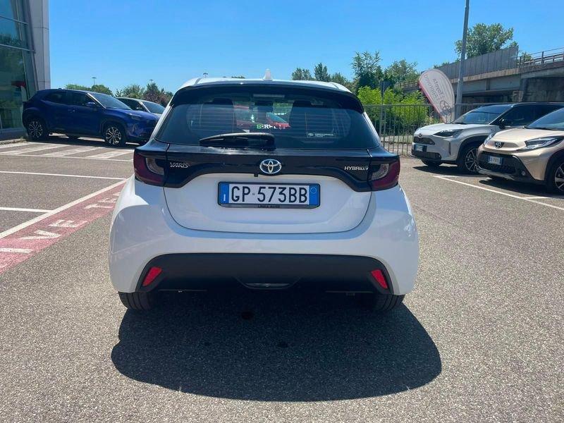 Toyota Yaris Hybrid Active MY22 IVA ESPOSTA COMPRESA