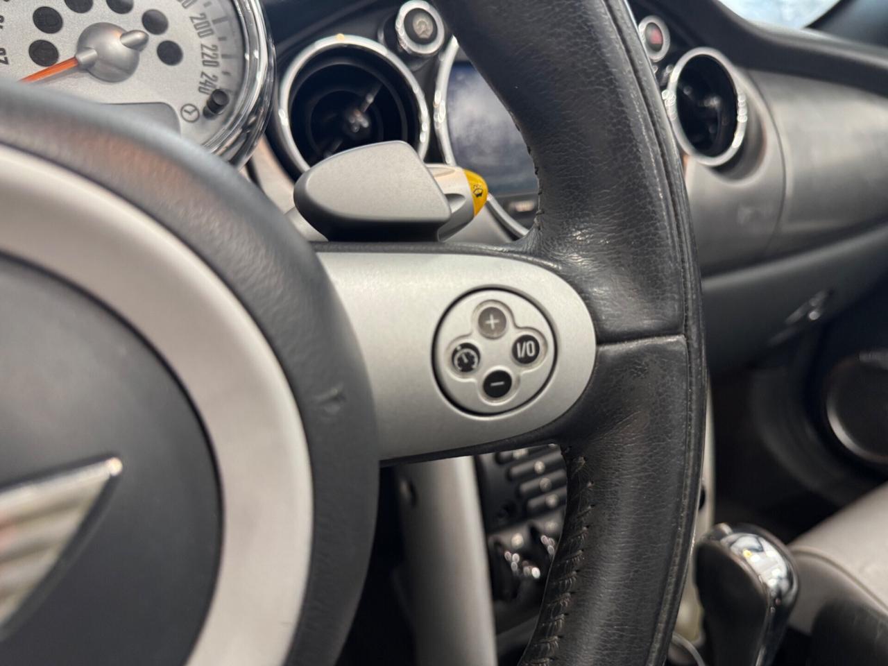 Mini Cabrio Neopatentati REGENERED CAR