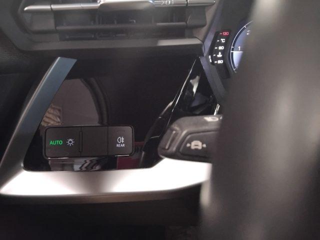 AUDI A3 SPORTBACK 30 TDI S tronic Business