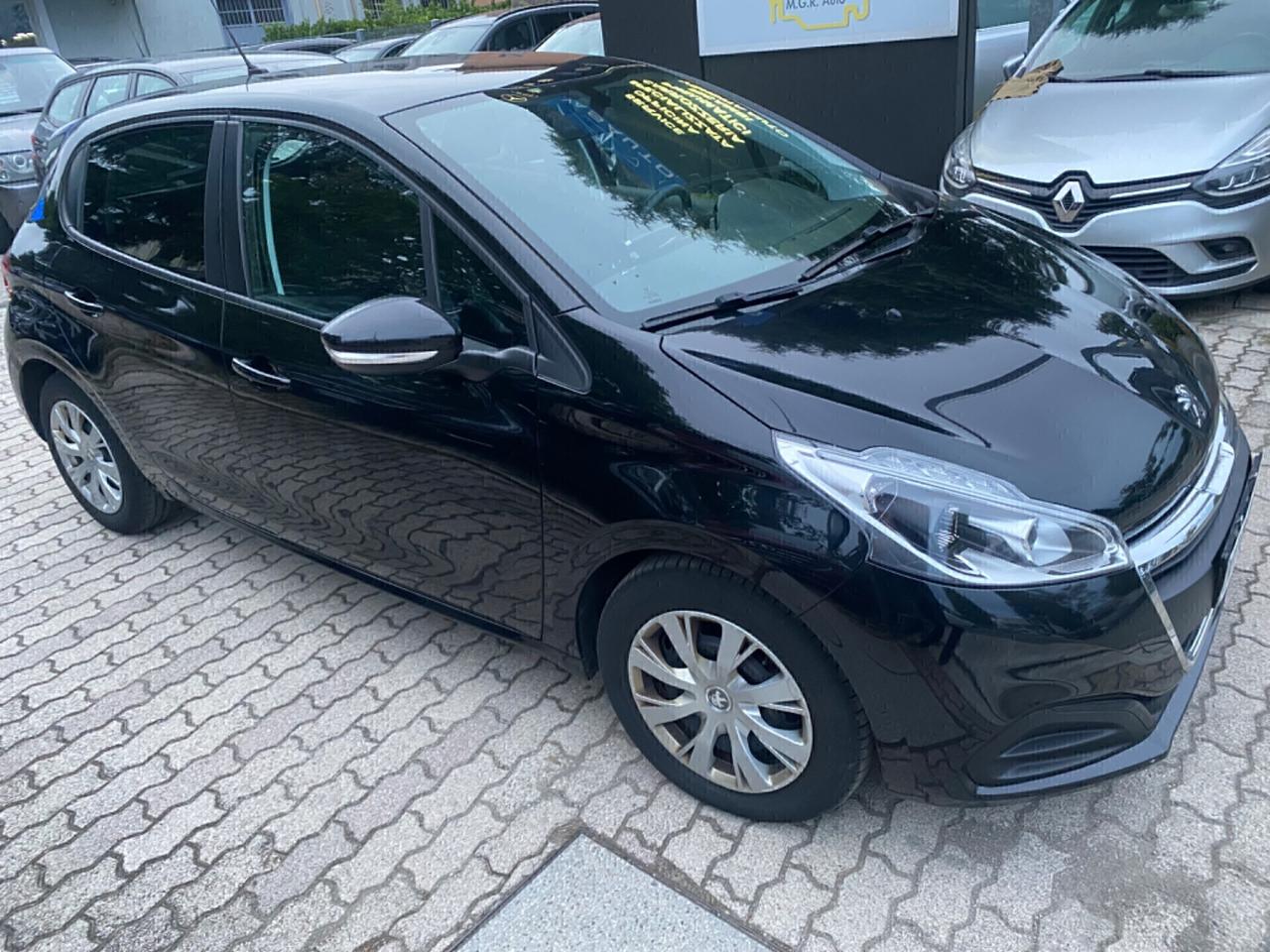 Peugeot 208 BlueHDi 100 S&S 5 porte Active