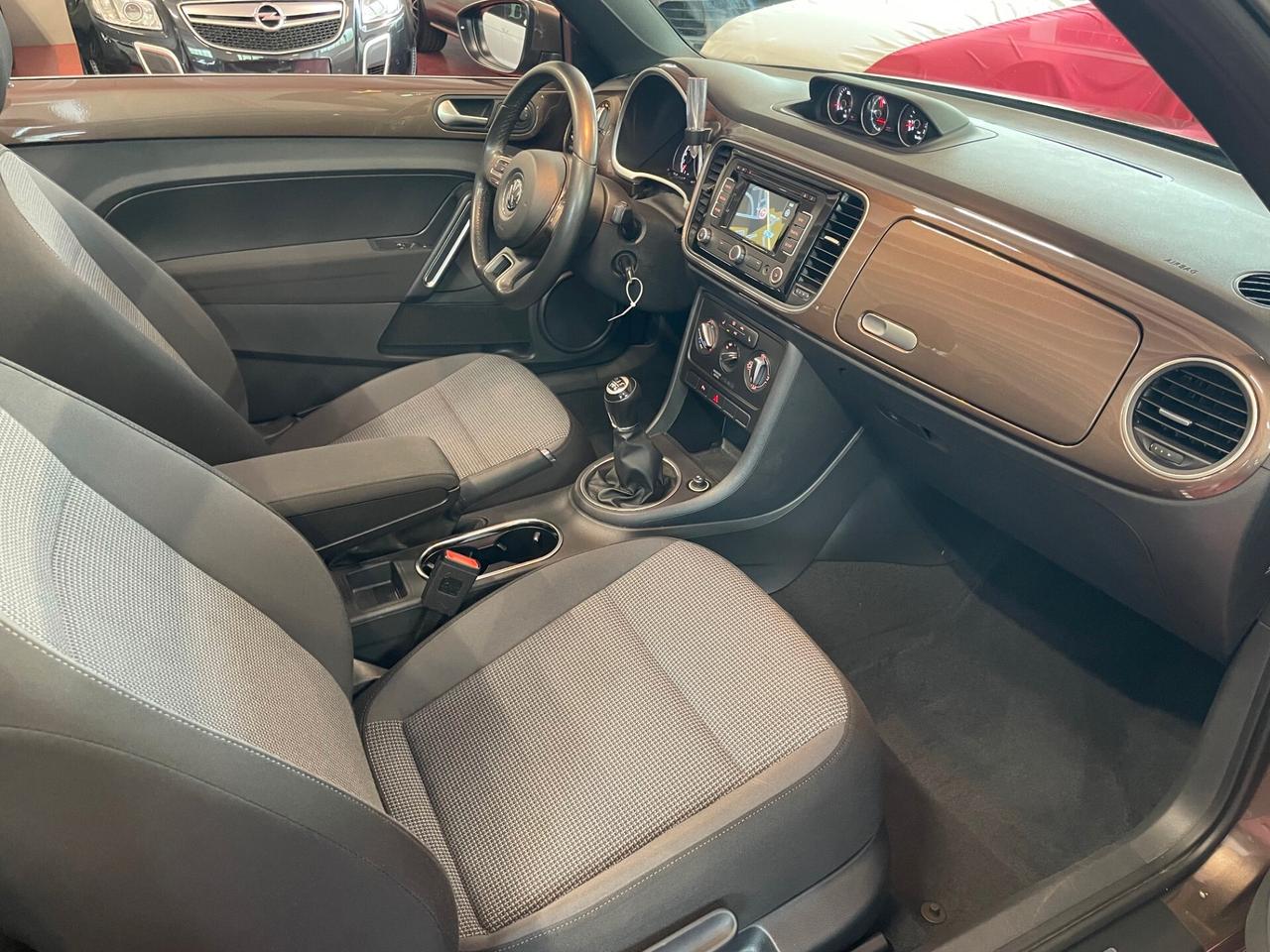 Volkswagen Maggiolino Cabrio 1.2 TSI Design