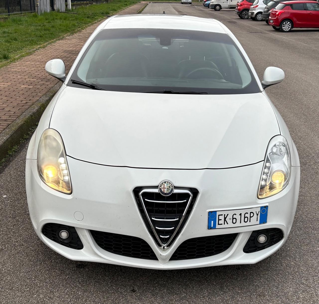 Alfa Romeo Giulietta 1.6 JTDm-2 105 CV Distinctive