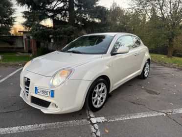Alfa Romeo MiTo 1.6 JTDm 16V Distinctive Sport Pack