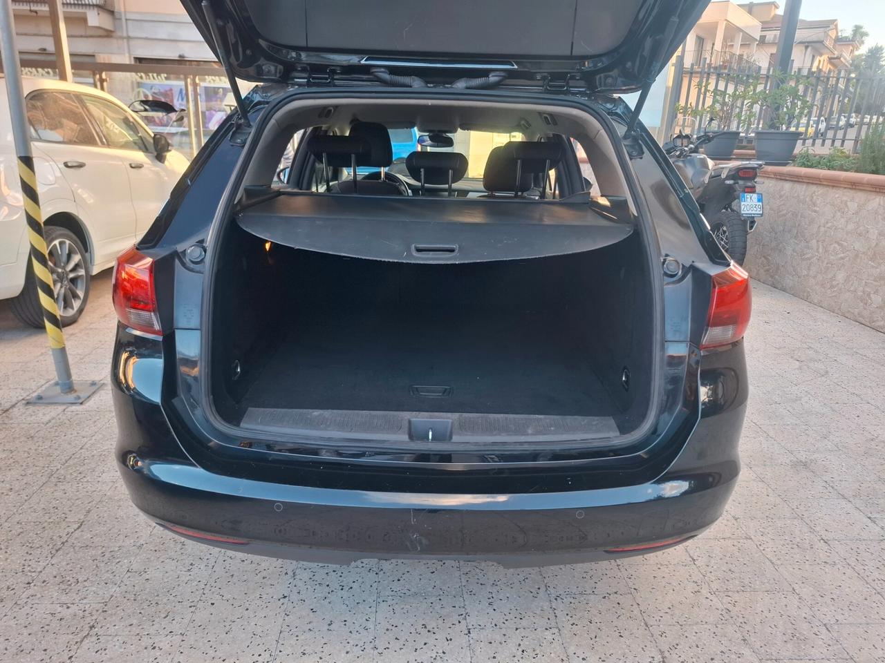 Opel Astra Sports Tourer - 1.6 CDTI Online Edition|