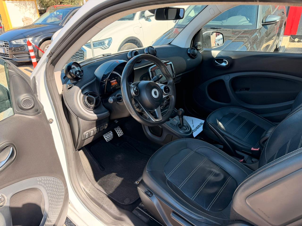 SMART FORTWO AUTOMATICA 90CV TETTO LED FULL