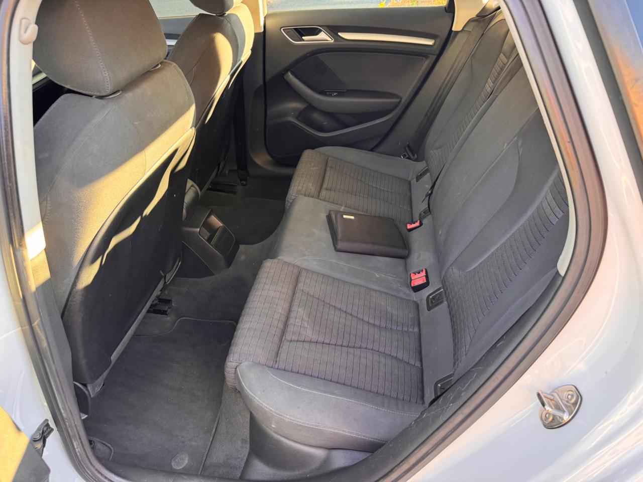 Audi A3 SPB 1.6 TDI S tronic 5.P neopate garanzia 12 m