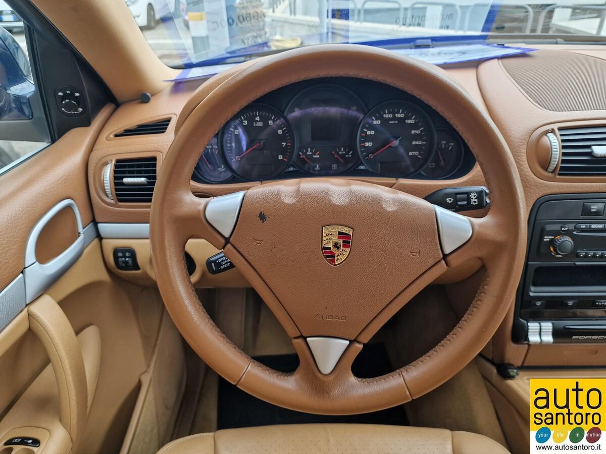 PORSCHE CAYENNE 3.2 250CV