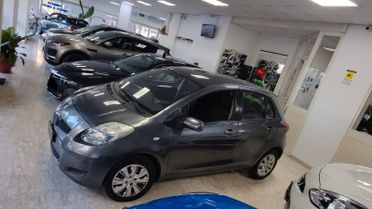 Toyota Yaris 1.0 5 Porte