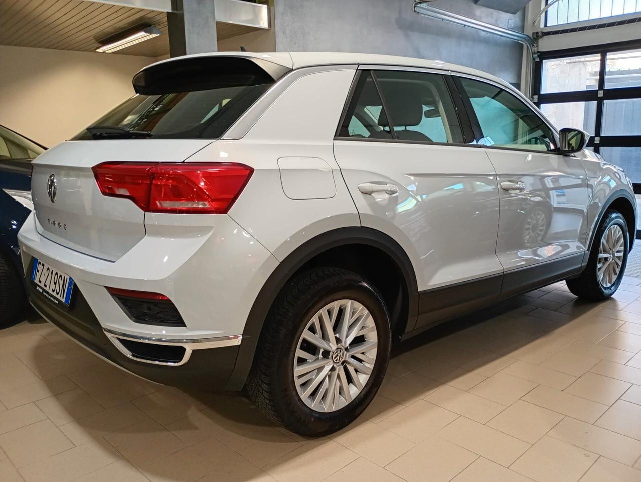 Volkswagen T-Roc 1.6 TDI SCR Business BlueMotion Technology