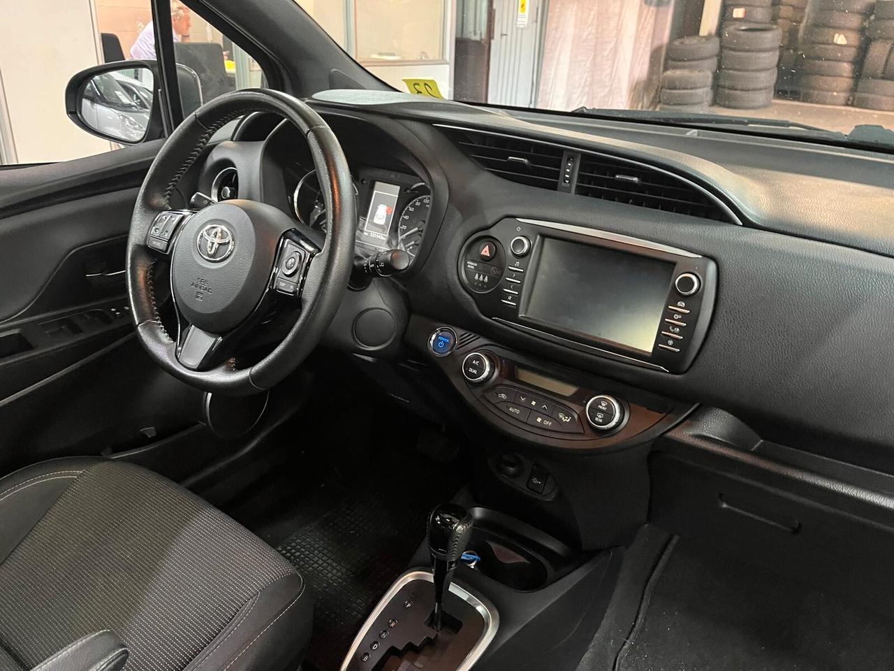 Toyota Yaris 1.5 Hybrid Tagliandi Toyota