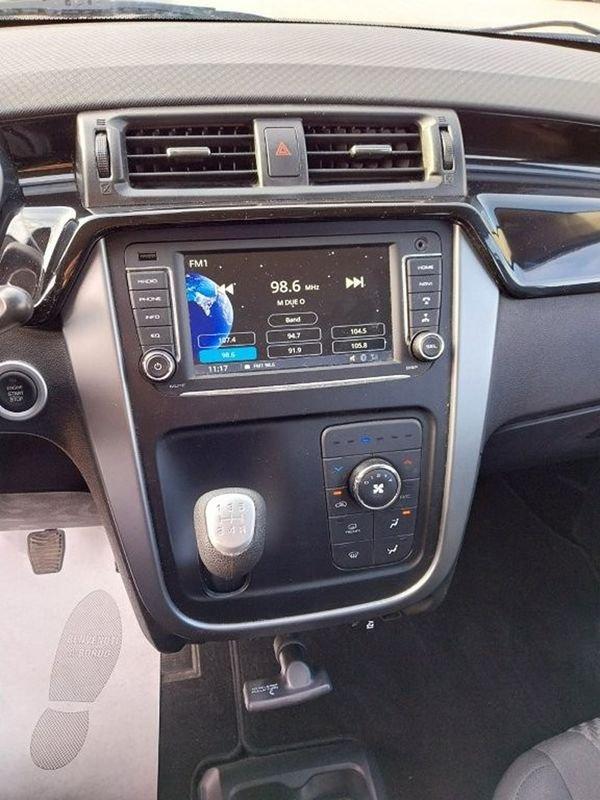 Mahindra KUV100 1.2 K8 FWD