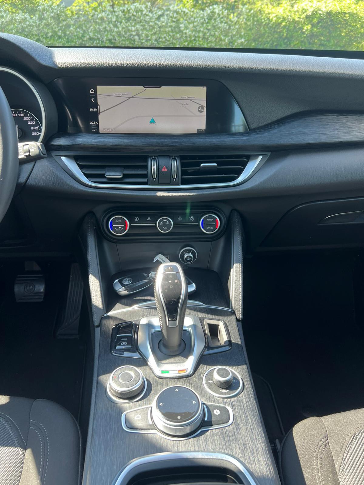 Alfa Romeo Stelvio 2.2 Turbodiesel 190 CV AT8 Q4 Business