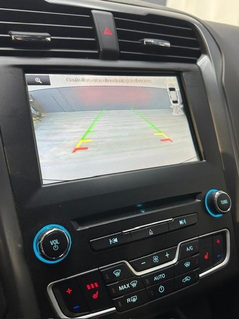 Ford Mondeo Full Hybrid 2.0 187 CV eCVT 4 porte Titanium Business