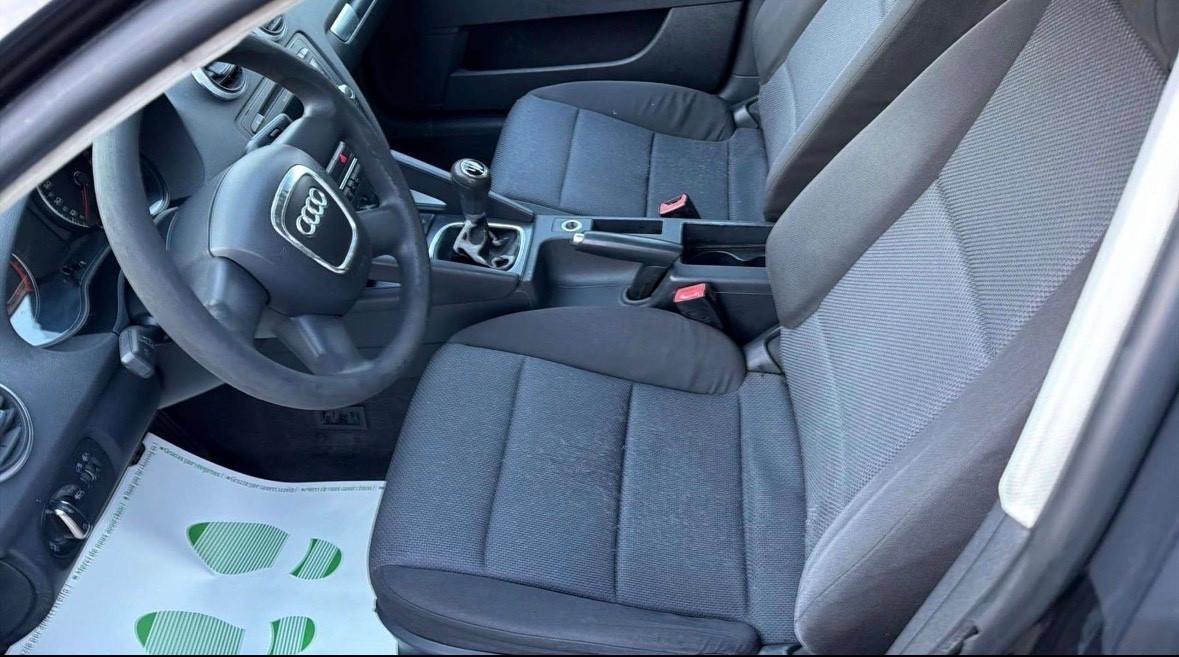 Audi A3 SPORTBACK 1.6 TDI 105 CV FULL OPTIONAL