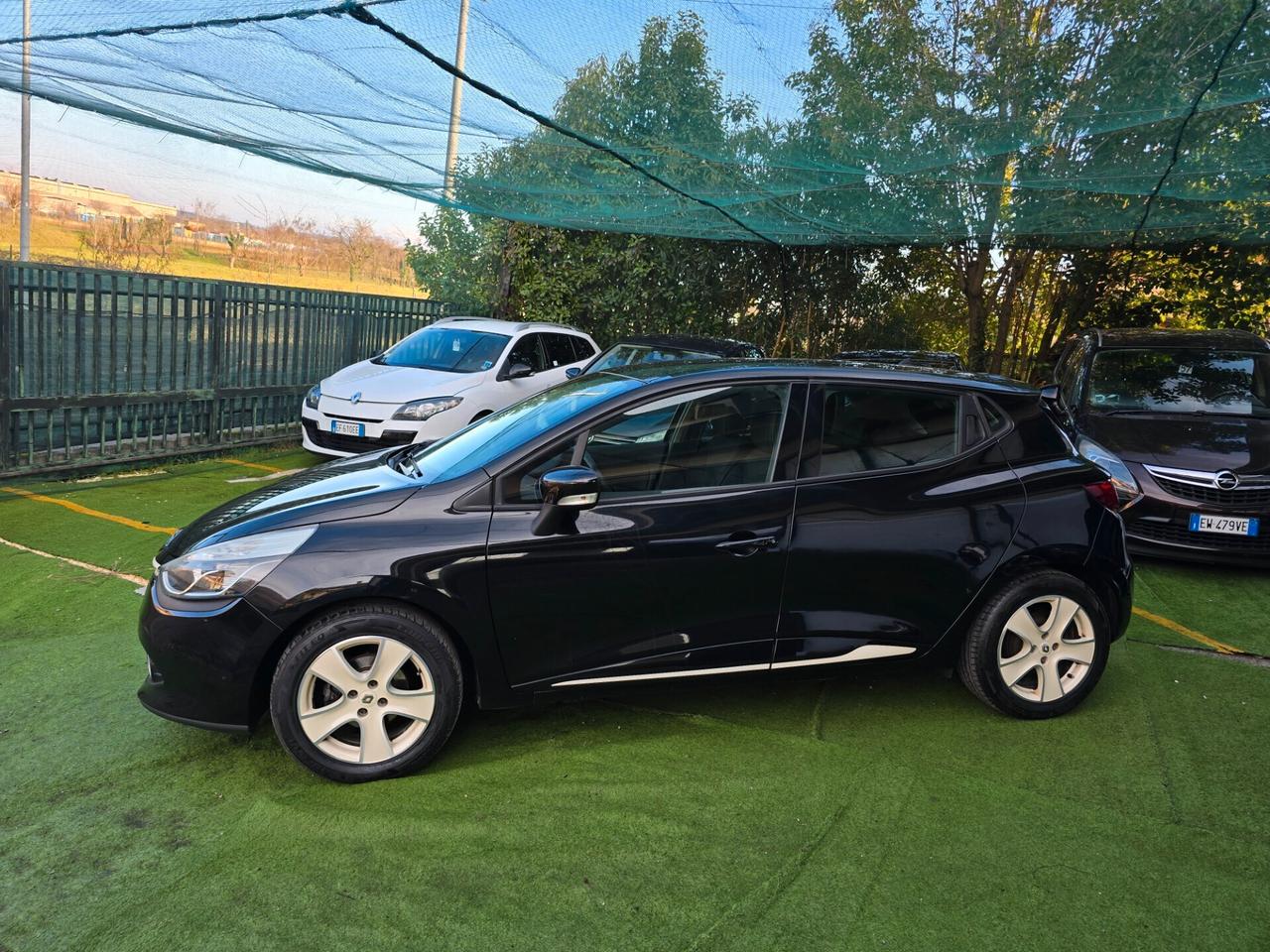 Renault Clio 1.5 dCi 75CV NEOP OK 150000KM-2014