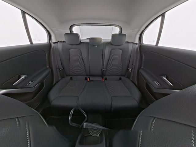 MERCEDES-BENZ A 180 Automatic Progressive Advanced