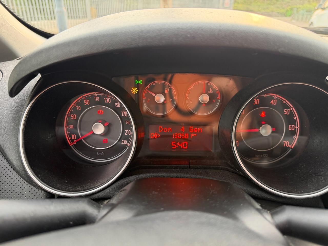 FIAT PUNTO EVO 2011 1.2 BENZINA 69 CV