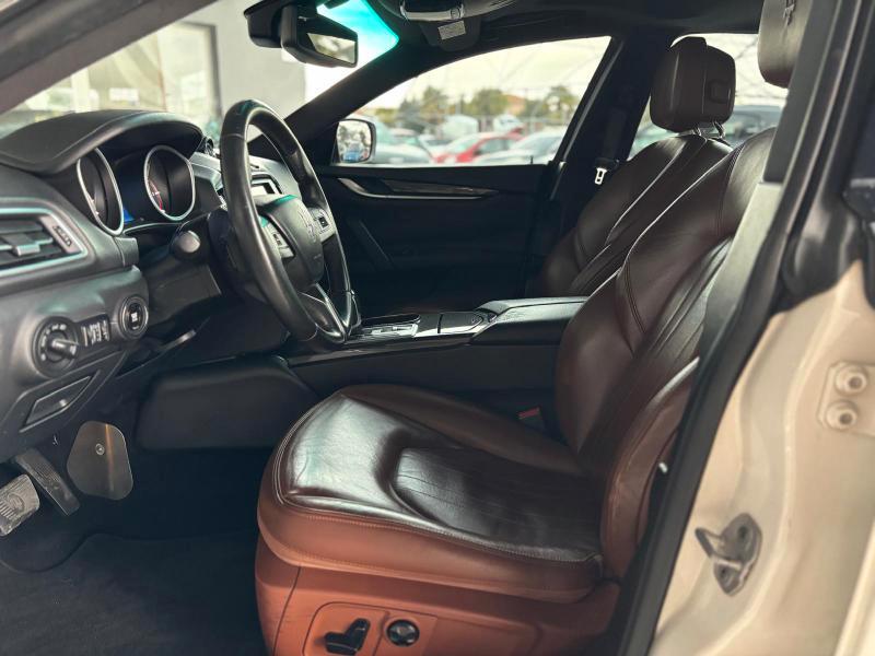 Maserati Ghibli 3.0 V6 ds 275cv auto