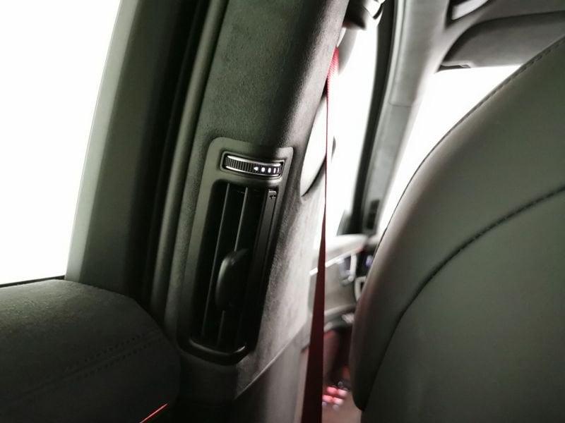 Audi A6 RS6 Avant 4.0 mhev performance quattro tiptronic