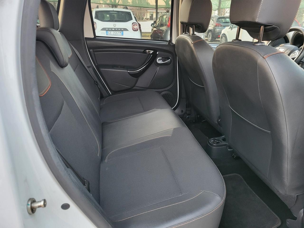 Dacia Duster 1.6 115CV Start&Stop 4x2 GPL Lauréate