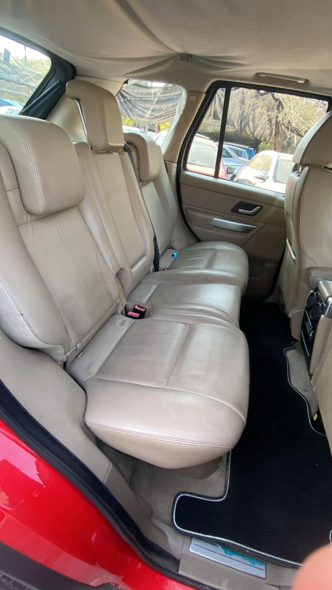 Land Rover Range Rover Sport 2.7 TDV6 HSE