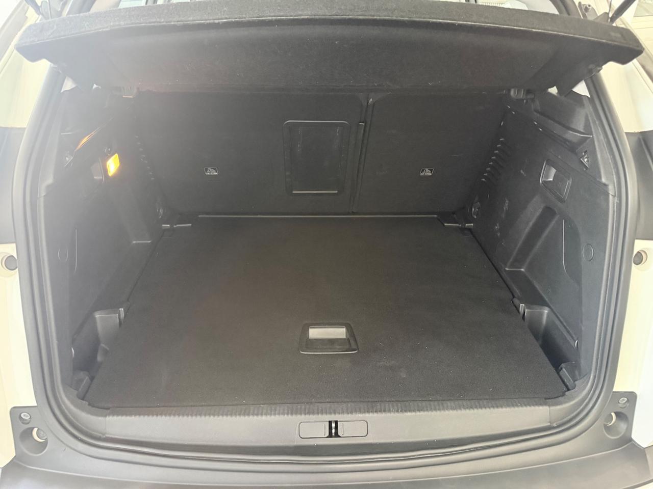 Peugeot 3008 BlueHDi 130 S&S Allure 2020