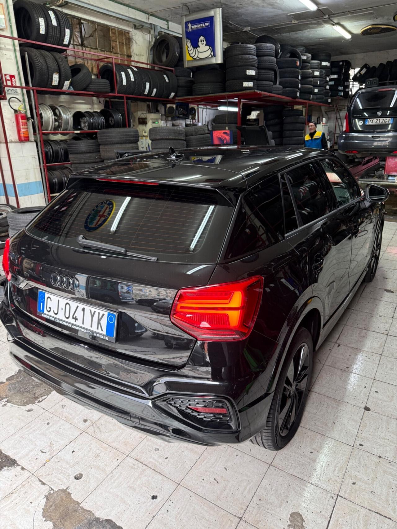 Audi Q2 30 TDI 116CV S tronic ID.BLACK 18 ITALIANA