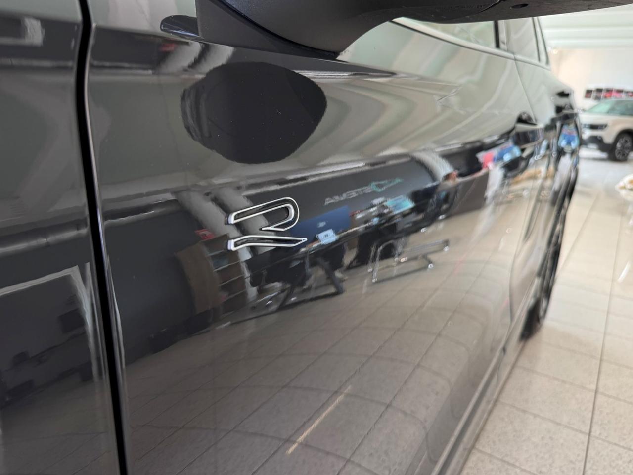 VOLKSWAGEN Tiguan III 2024 1.5 etsi R-Line 150cv dsg - SED. MASSAGGIANTI!