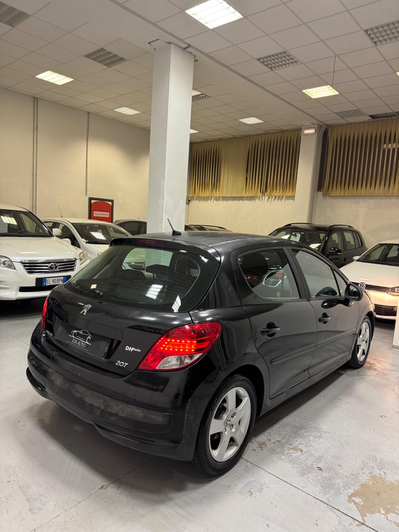 Peugeot 207 1.6 HDi 90CV 5p. XT